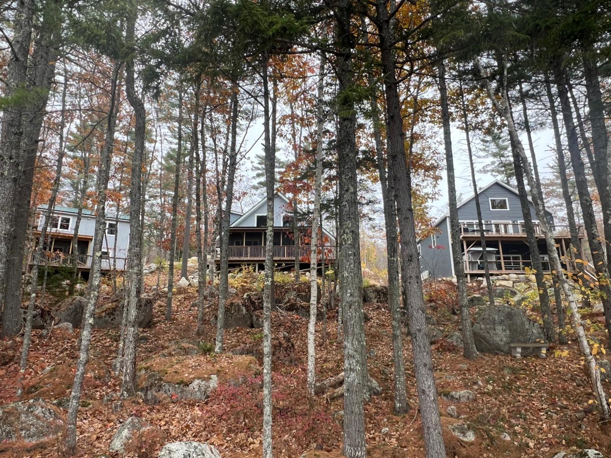 Rocky Haven: Tranquil Lakeside Cottage Near Acadia Orland Exterior photo